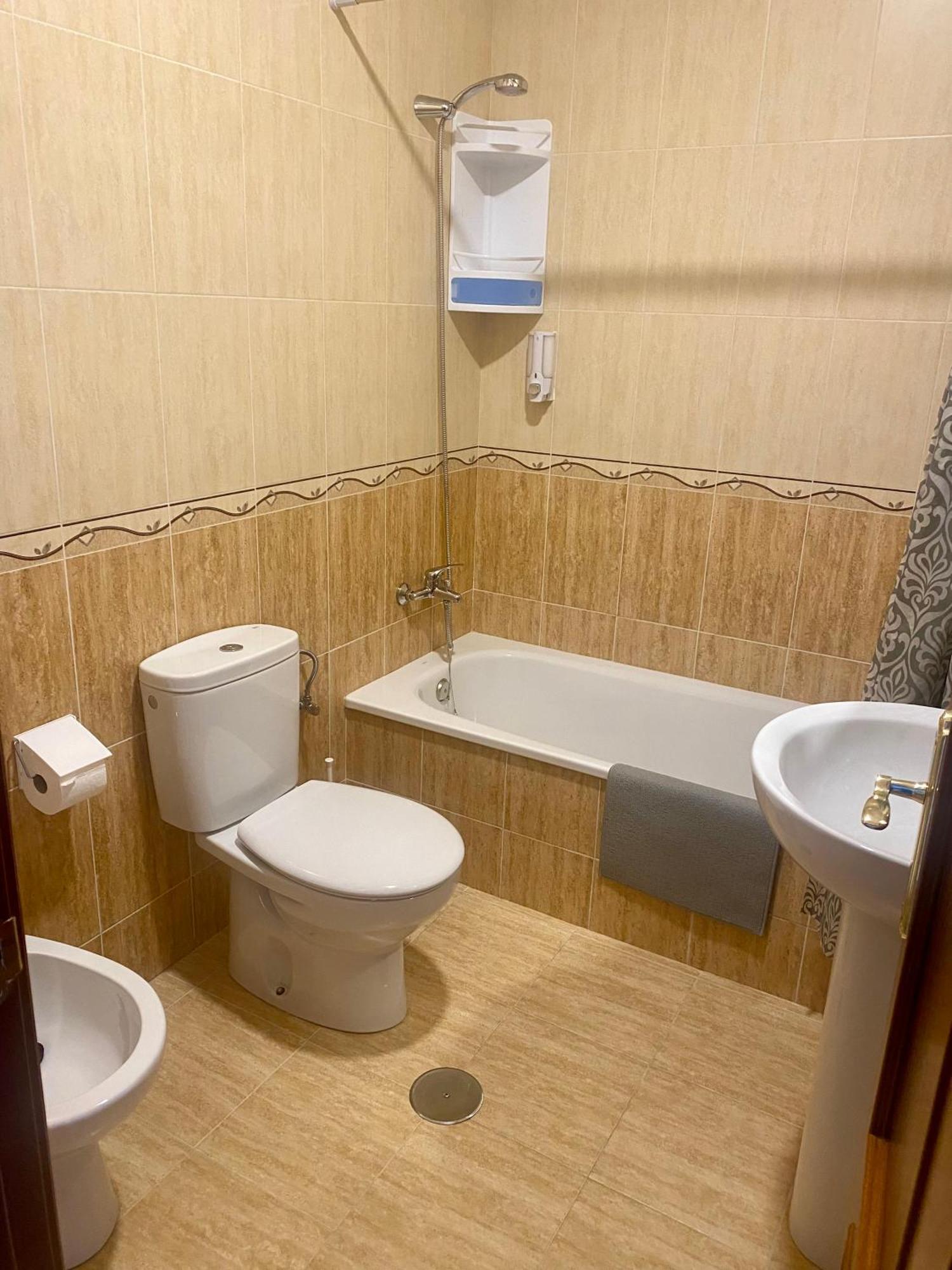 Precioso Apartamento En Complejo Residencial. Alcaucin Exterior photo